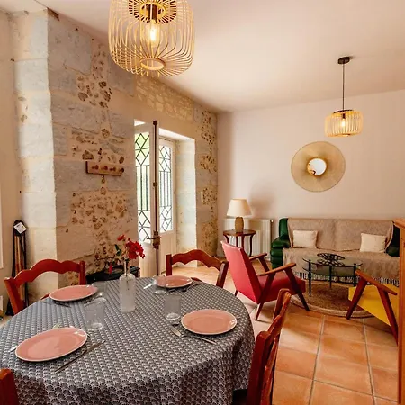Casa di campagna Maison Avec Piscine Partagée Proche De - Fr-1-616-528